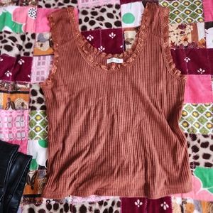 Nwt xl miss me lace edge Cropped tank top